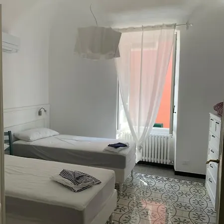 Casa Del Poeta * ריווה ליגורה