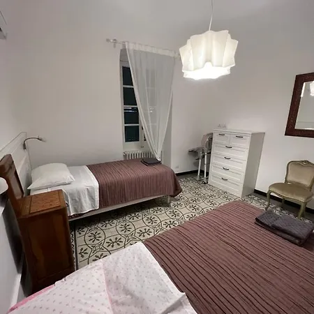 Casa Del Poeta 아파트 *