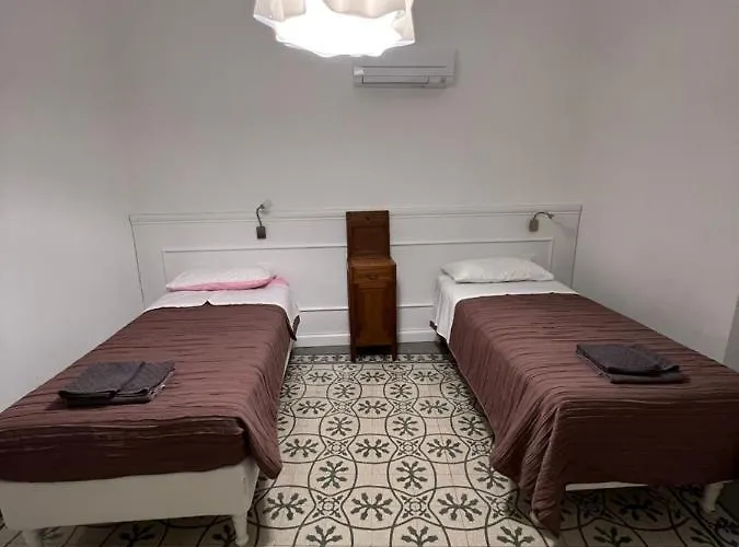 Casa Del Poeta Riva Ligure