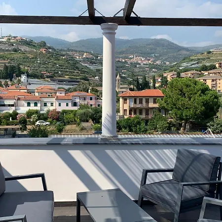 Casa Del Poeta Riva Ligure