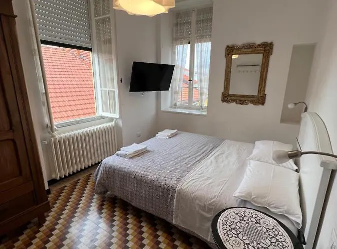 Casa Del Poeta Lejlighed Riva Ligure