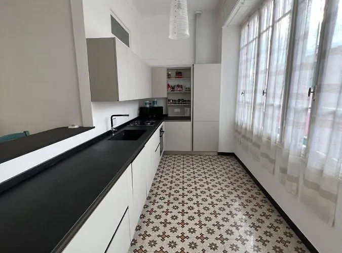 Casa Del Poeta Riva Ligure